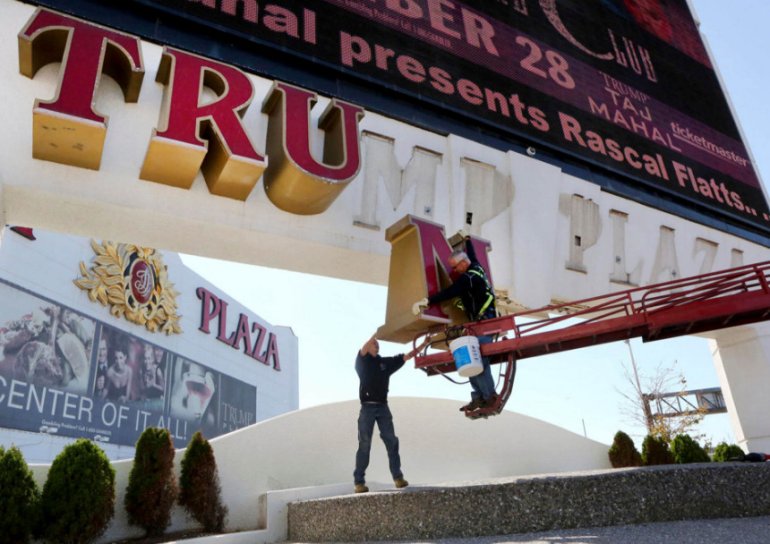 Trump Plaza in Atlantic City faces demolition